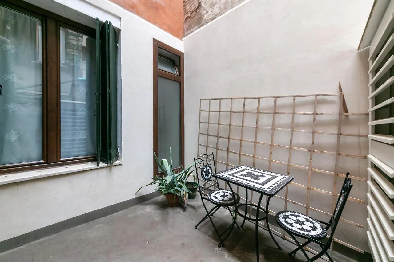 Rialto Suite 707 Venice Bed & Breakfast