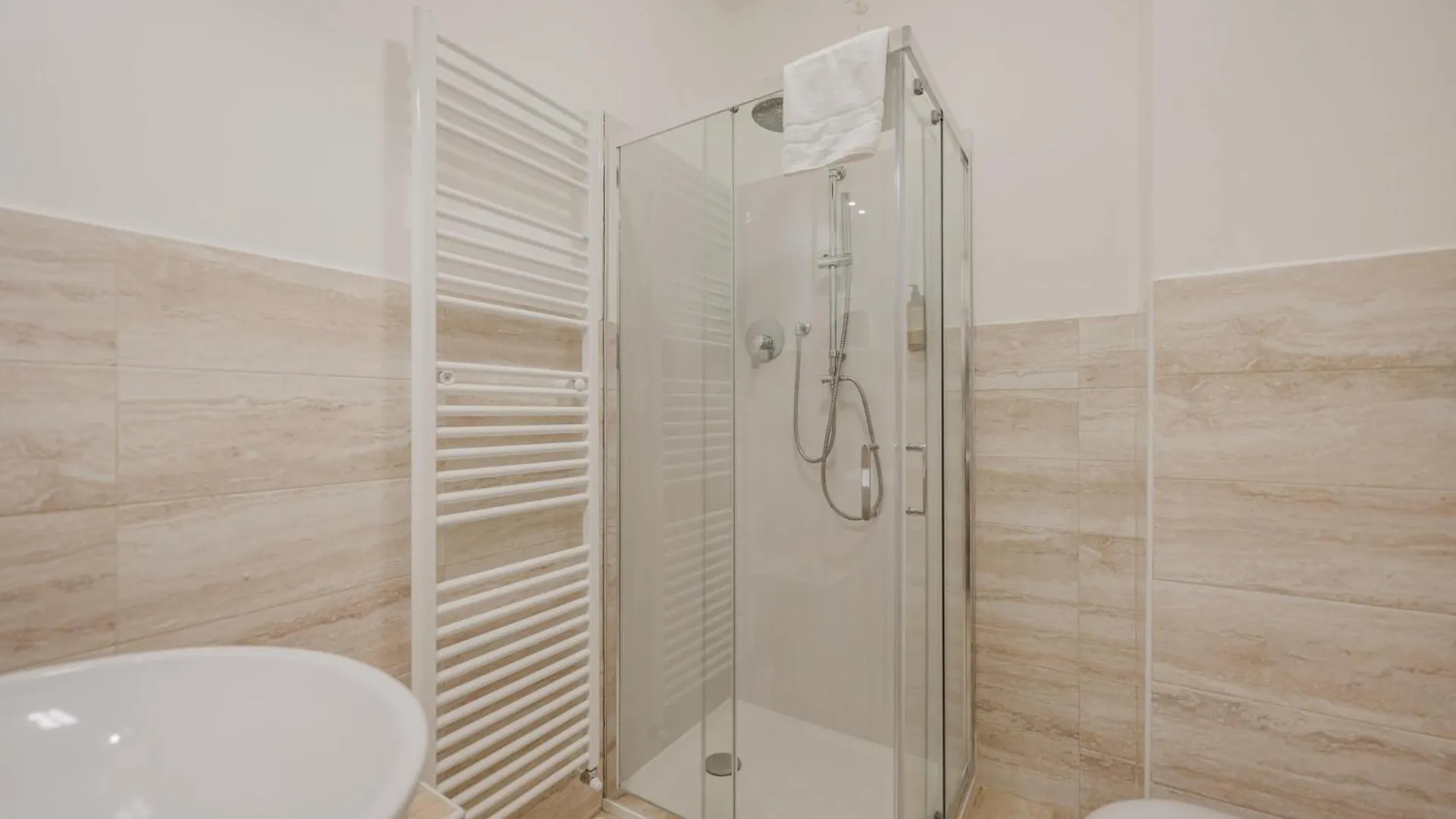 Rialto Suite 707 Venedig 2*,